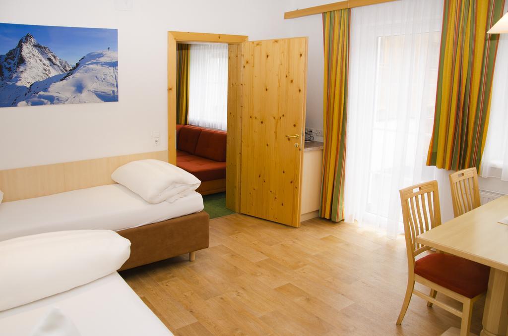 אישגל Hotel Garni Alpenblick מראה חיצוני תמונה