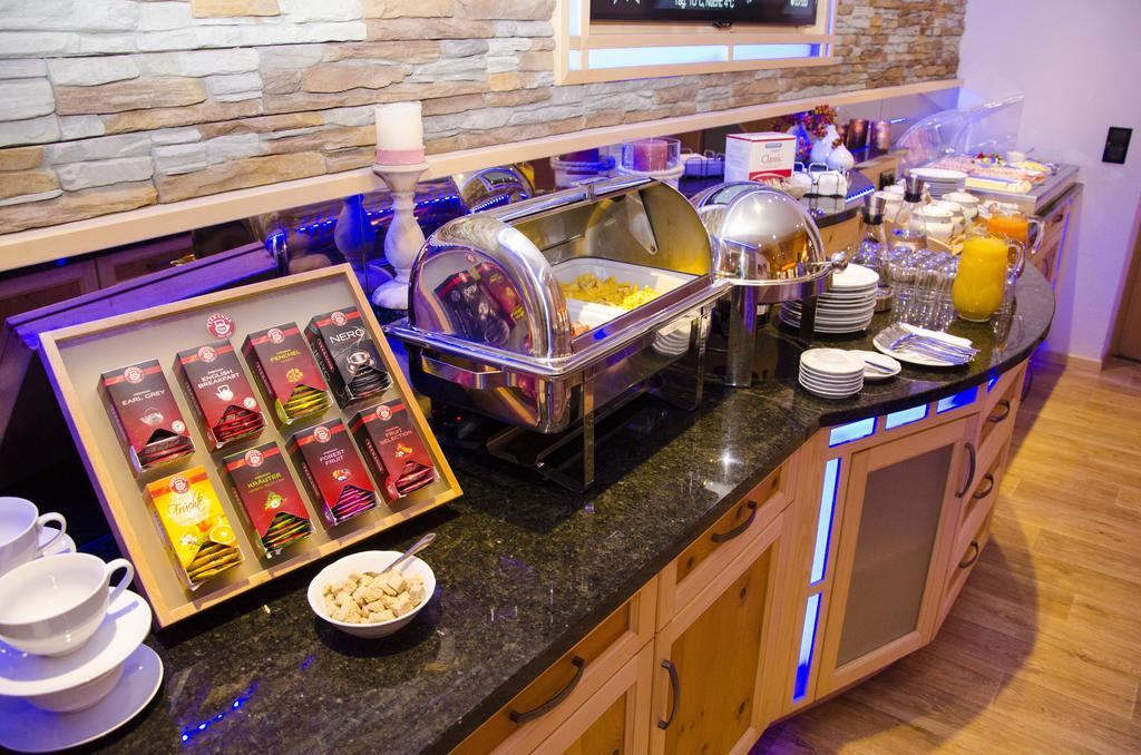 אישגל Hotel Garni Alpenblick מראה חיצוני תמונה