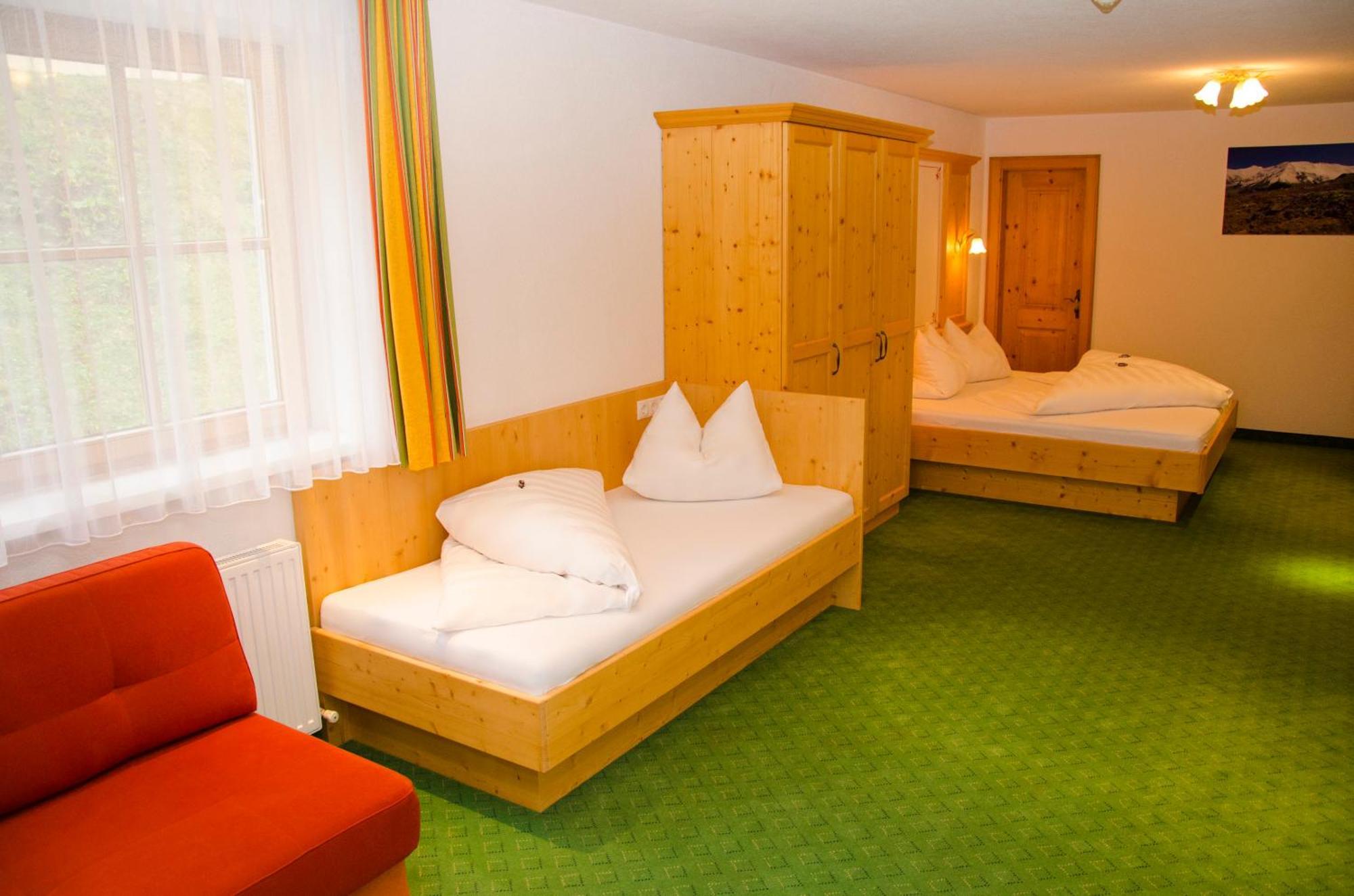 אישגל Hotel Garni Alpenblick חדר תמונה
